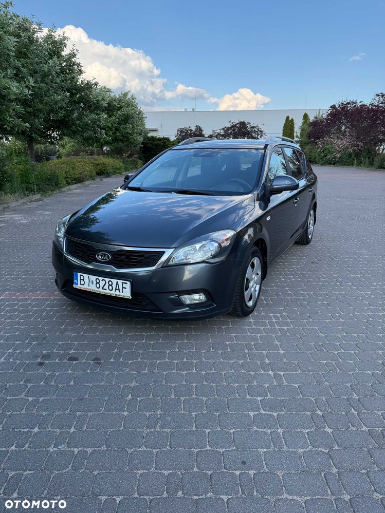 Kia Ceed - 2