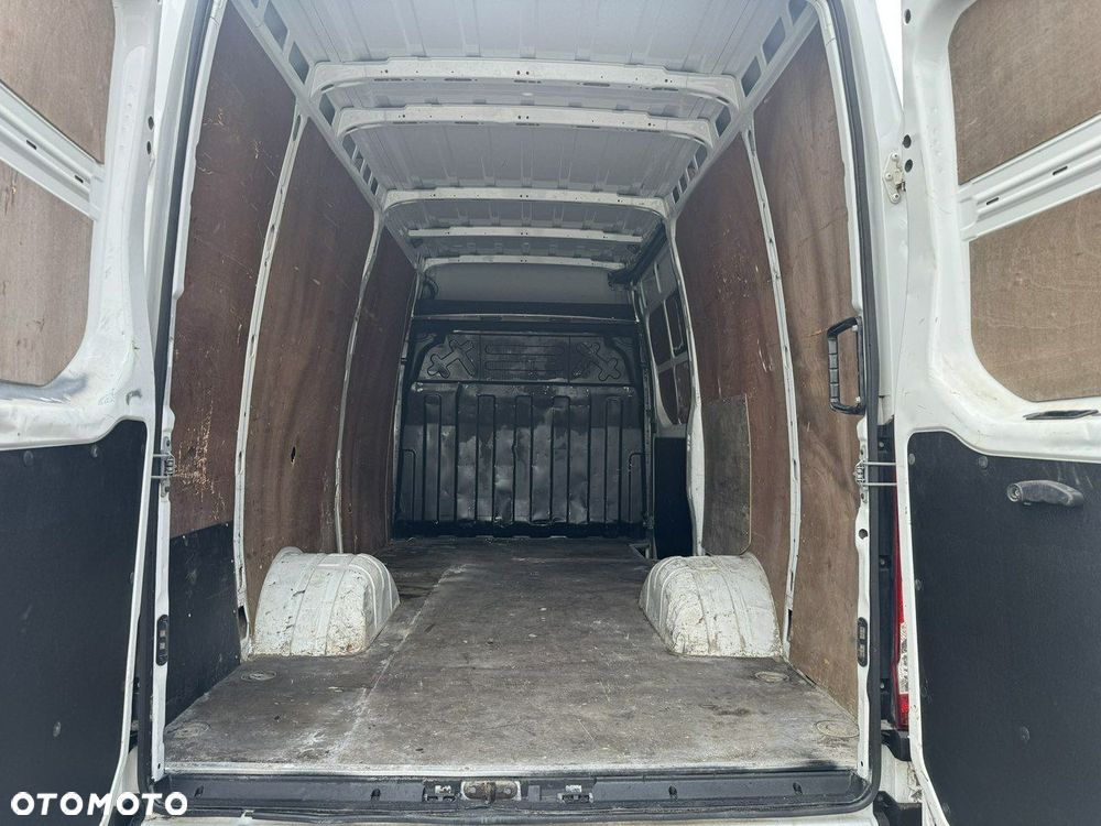 Iveco Daily - 8