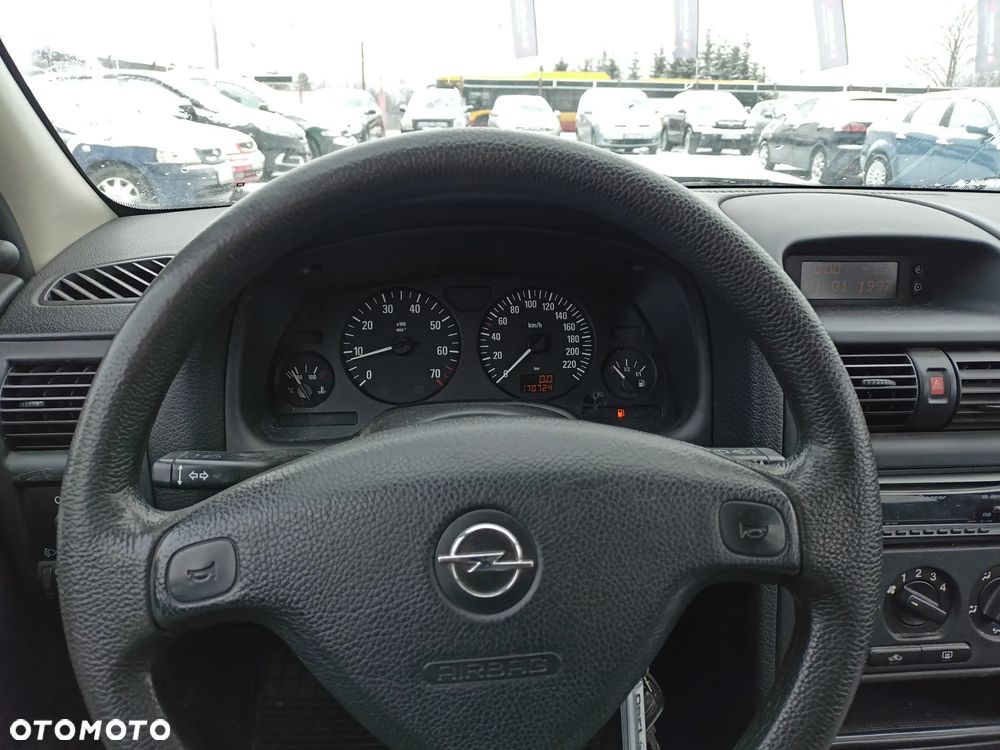 Opel Astra 1.6 GL / Start - 9