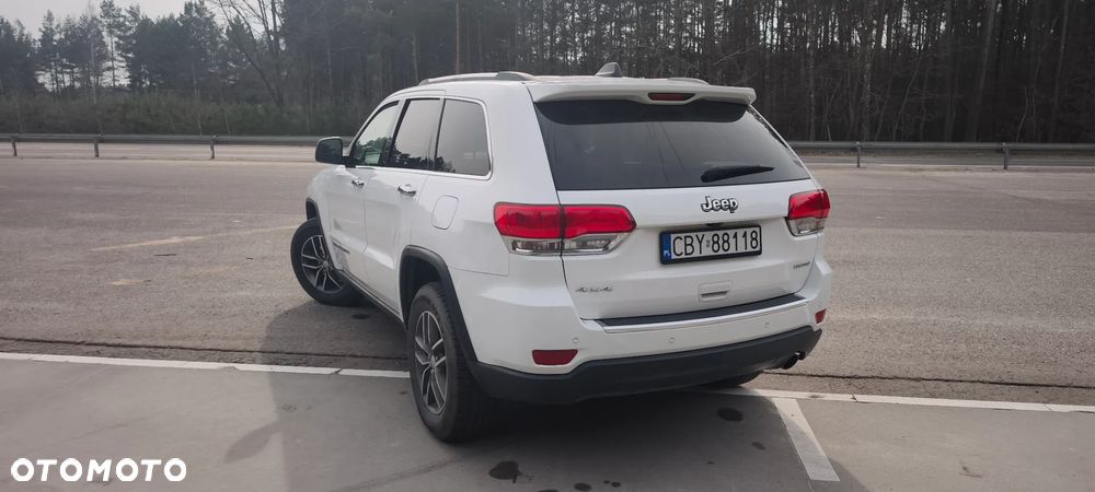 Jeep Grand Cherokee - 4