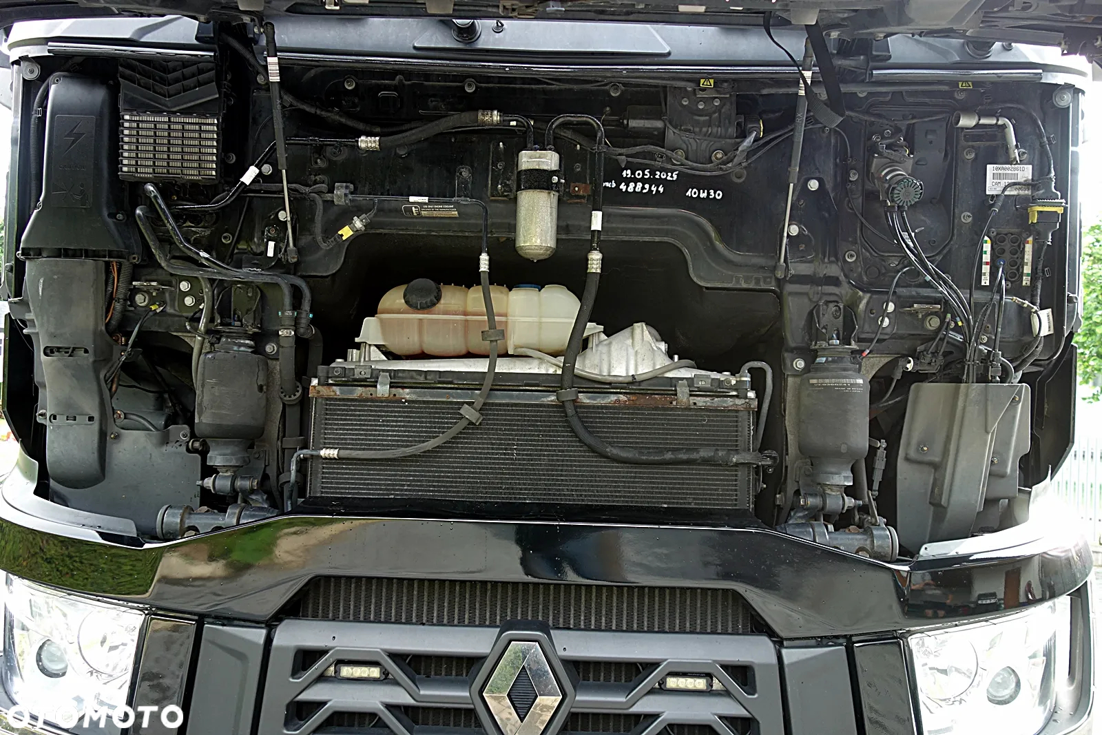 Renault GAMA T520 PUSCHER DMC 70T OŚ SKRĘTNA PODNOSZONA WYSOKA KABINA ALUFELGI KLIMA POSTOJOWA - 39