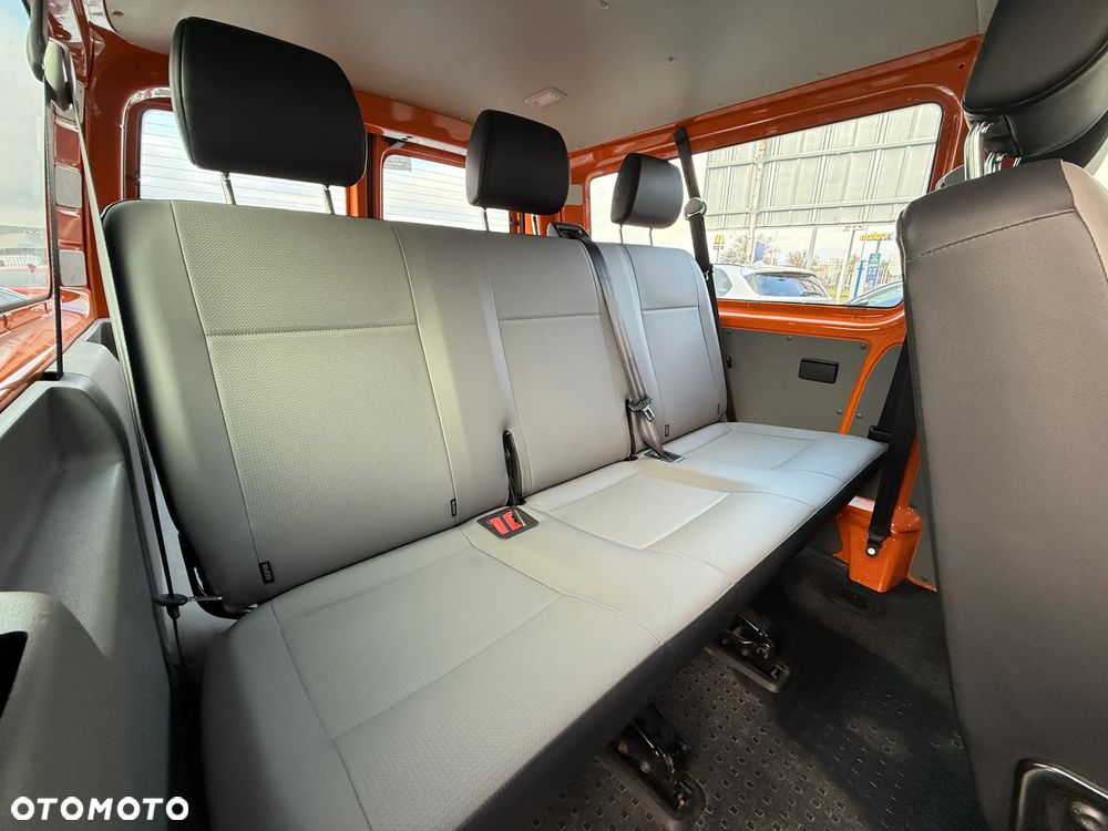 Volkswagen Transporter - 10