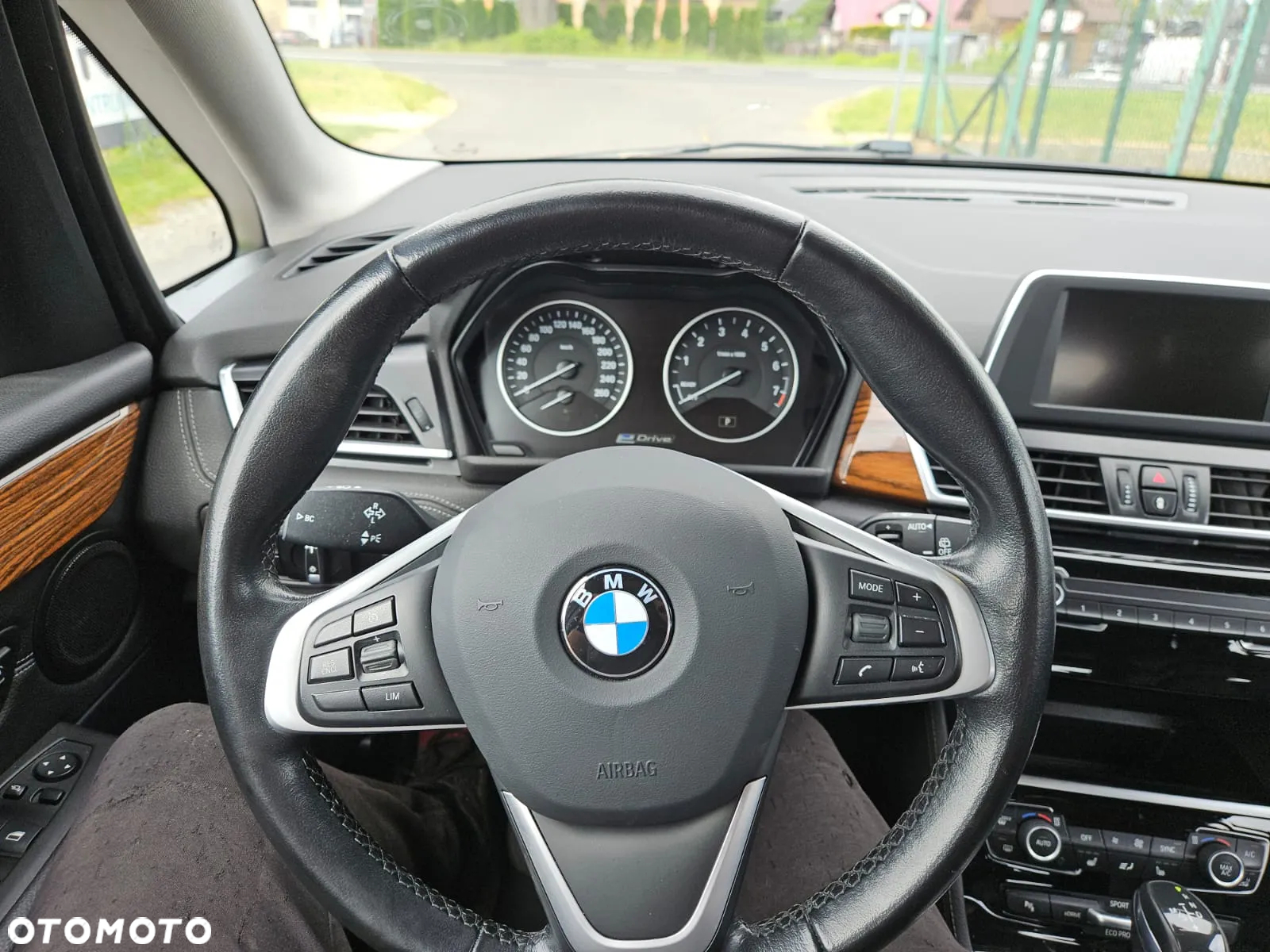 BMW Seria 2 225e xDrive Luxury Line sport - 14