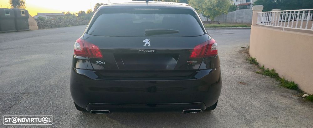 Peugeot 308 1.2 PureTech GT Line - 28