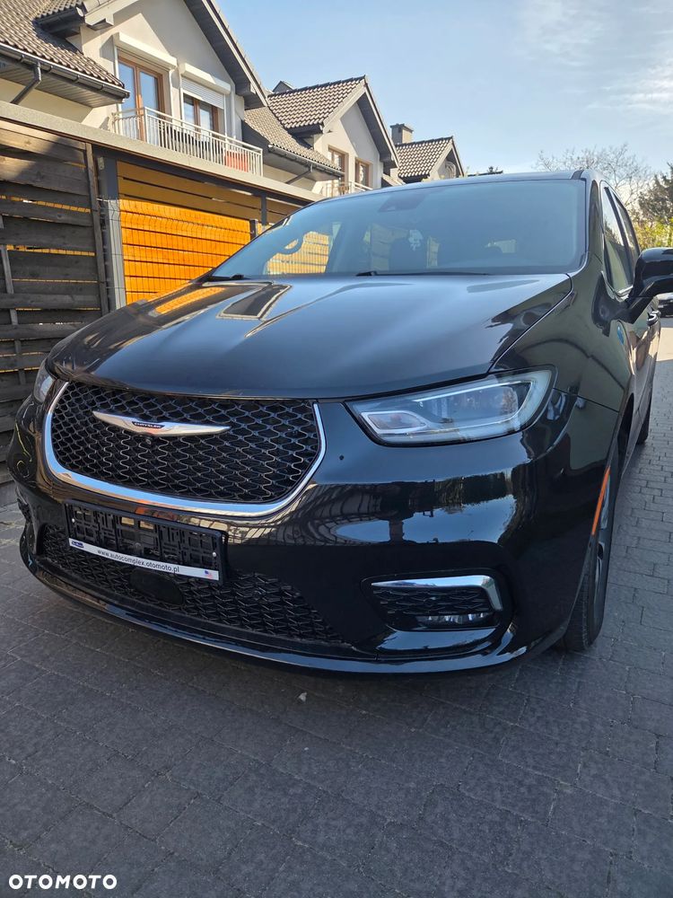 Chrysler Pacifica - 9