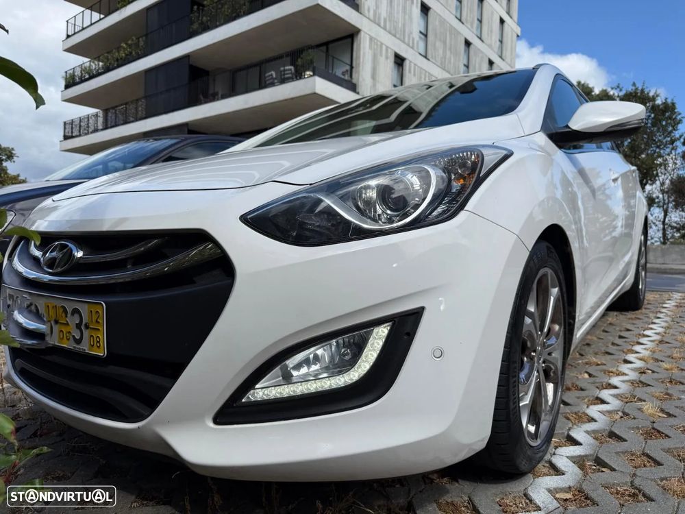 Hyundai i30 SW 1.6 CRDi Style J17 - 3
