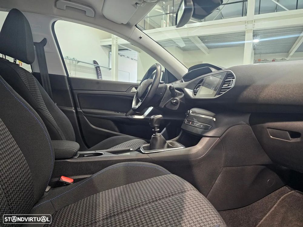 Peugeot 308 SW 1.5 BlueHDi Style - 9