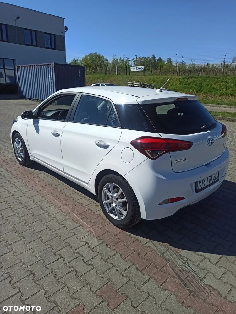 Hyundai i20 1.4 Automatik Style - 3