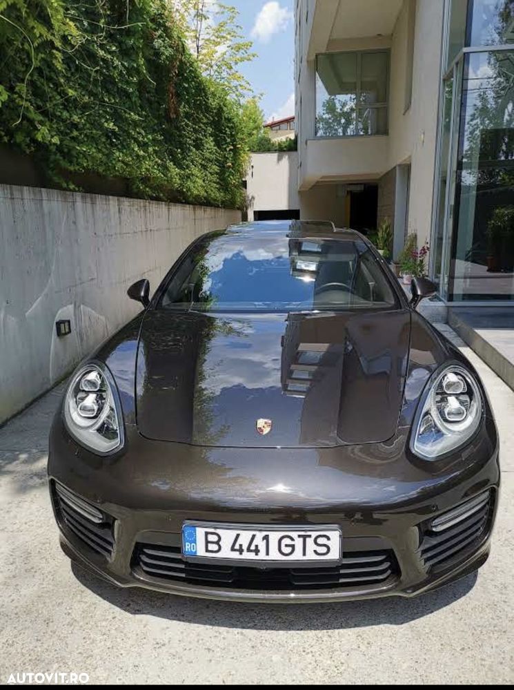 Porsche Panamera 4.8 PDK GTS - 1