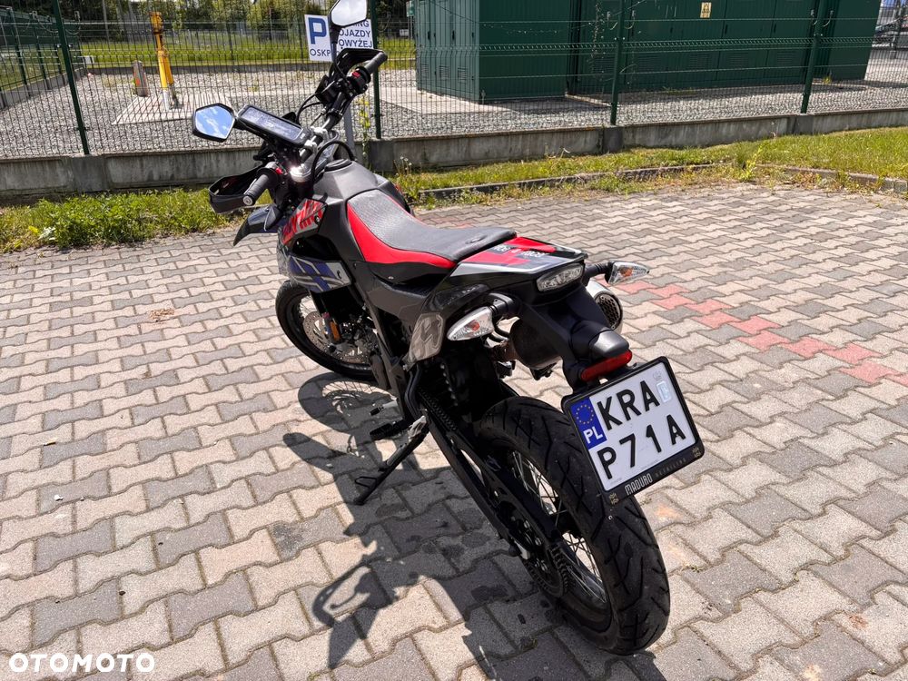Aprilia SX - 4