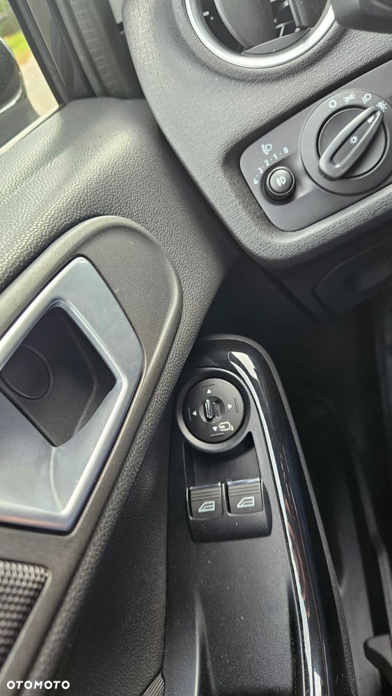 Ford Fiesta 1.0 EcoBoost Powershift Trend - 14