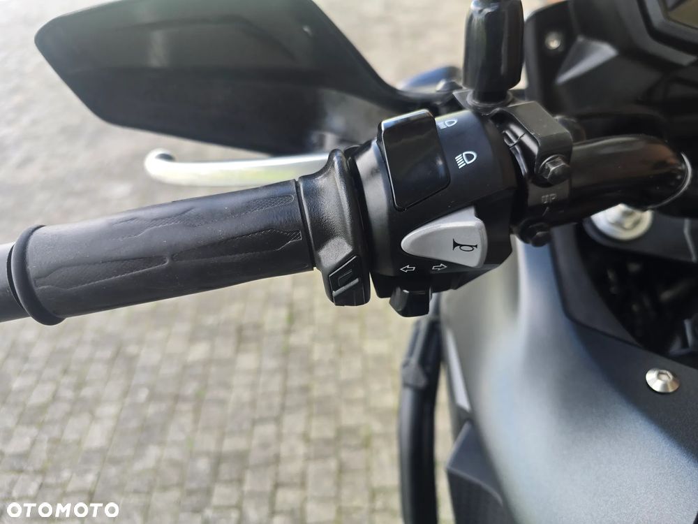 Honda CB - 19