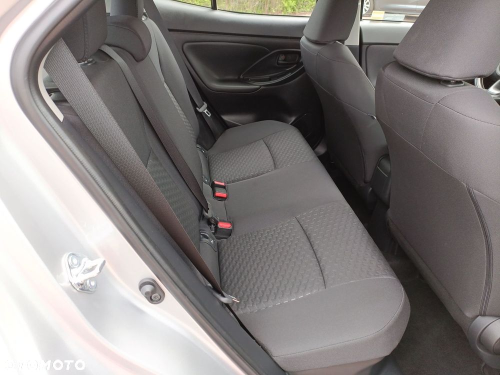 Toyota Yaris Cross Hybrid 1.5 Comfort - 13