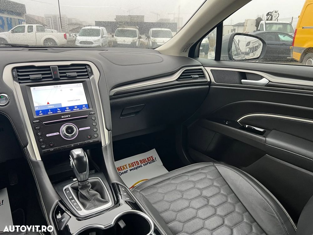 Ford Mondeo 2.0 HEV Vignale - 14