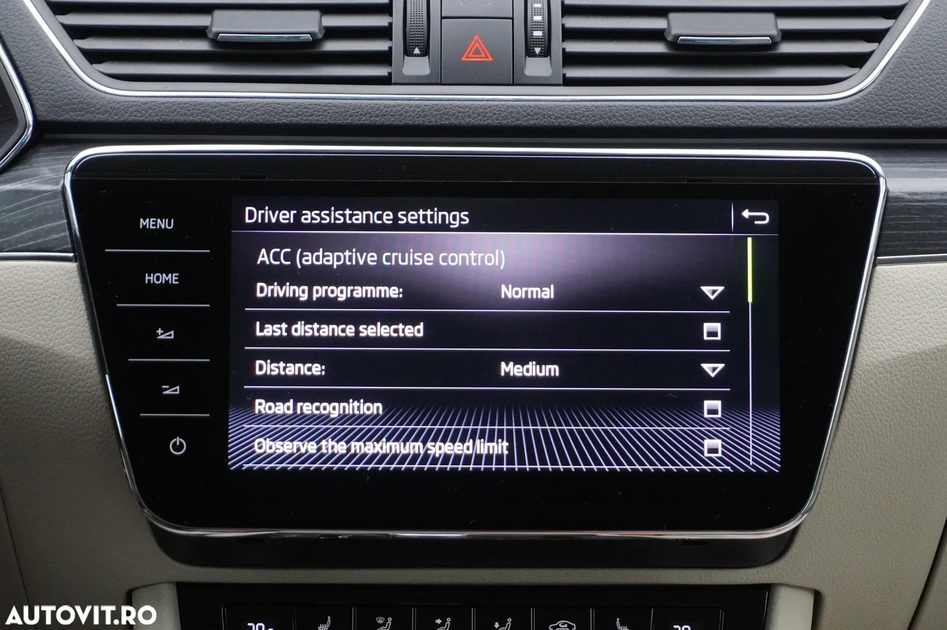 Skoda Superb 2.0 TDI 4X4 DSG Style - 32