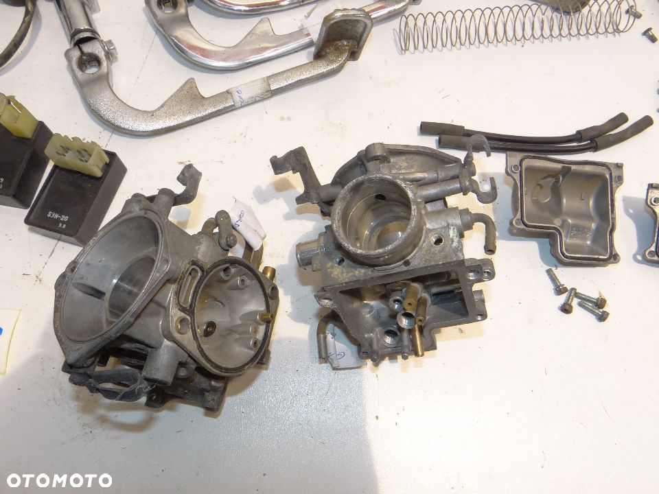 GL 1500 Goldwing gaźniki regulator napięcia wentylator kolektor wydechowy moduł zapłonowy H2153 - 15