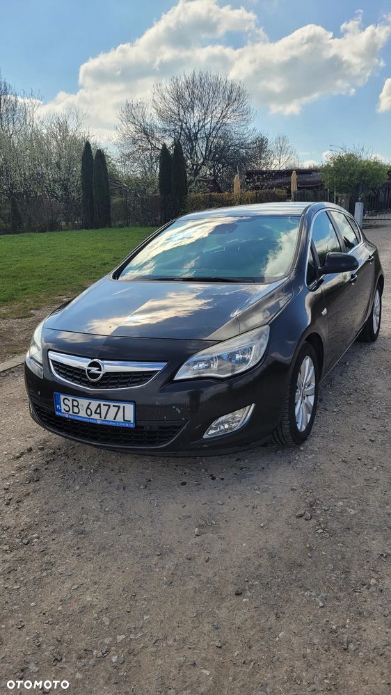 Opel Astra 1.7 CDTI DPF - 1