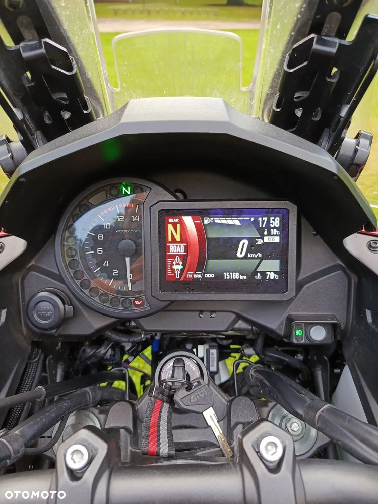 Kawasaki Versys 1000 - 4