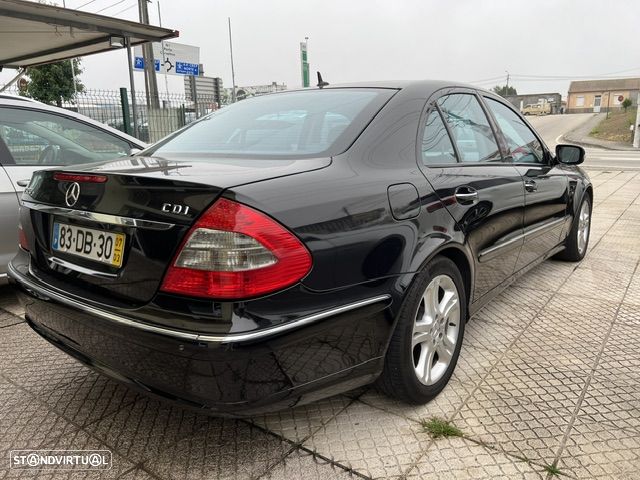 Mercedes-Benz E 320 CDI Avantgarde - 13