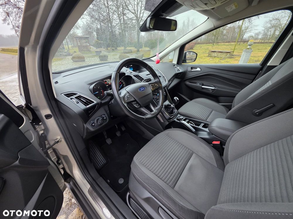 Ford C-MAX 2.0 TDCi Start-Stop-System Titanium - 11