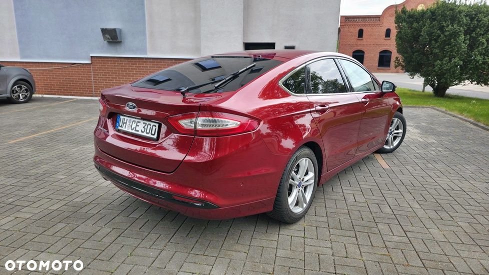 Ford Mondeo 2.0 TDCi STart-Stopp Titanium - 3