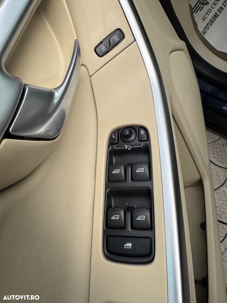 Volvo XC 60 2.4D AWD Aut. Summum - 19