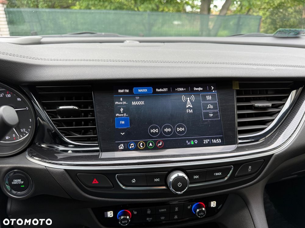 Opel Insignia - 11