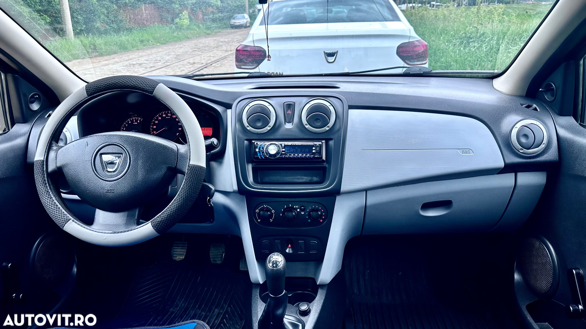 Dacia Logan 1.2 75CP Acces - 7