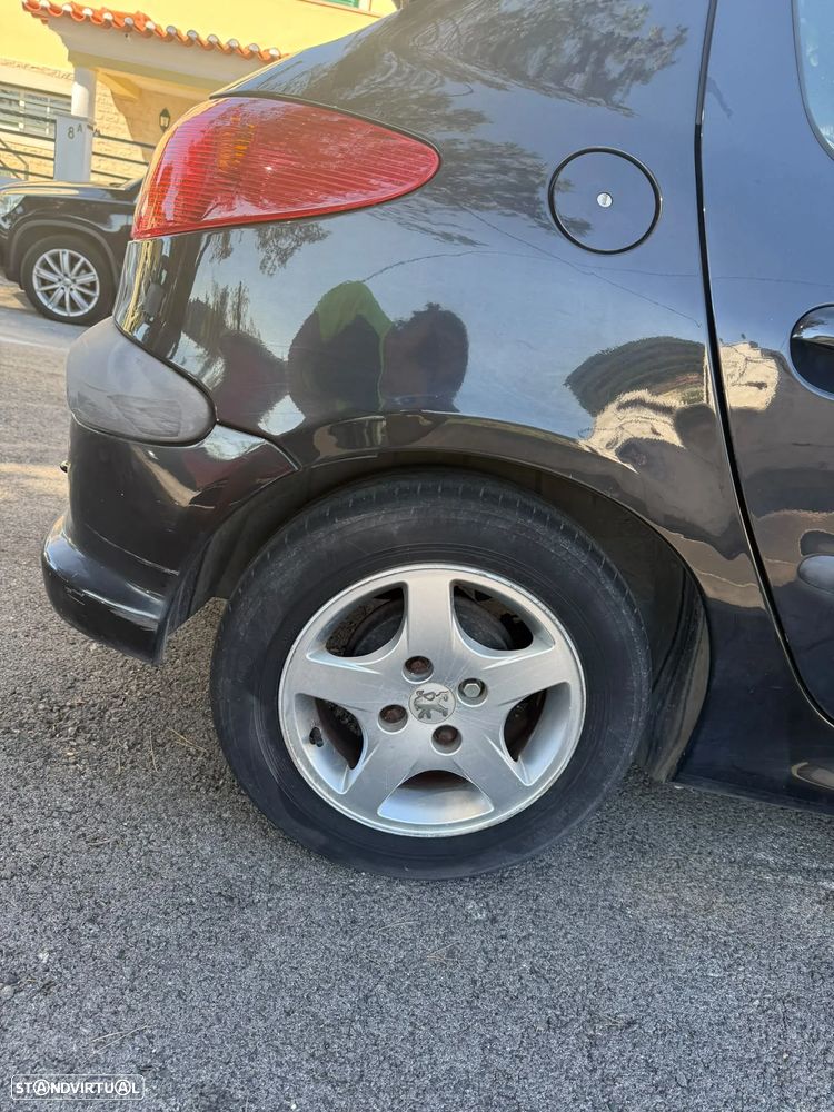 Peugeot 206 1.1 Color Line - 5