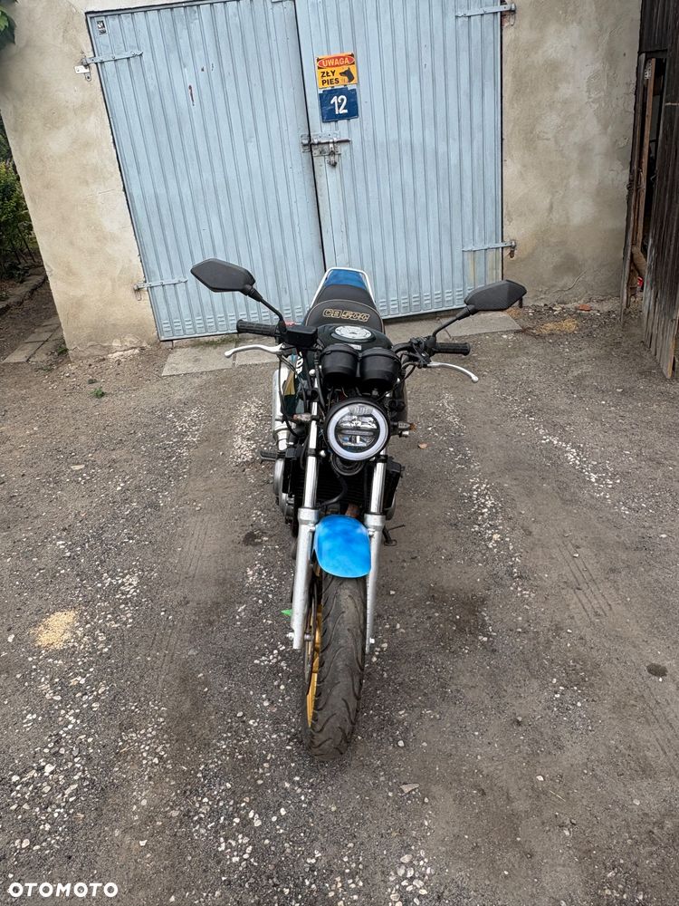 Suzuki SV - 9