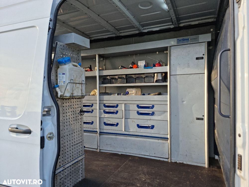 Mercedes-Benz Sprinter - 8