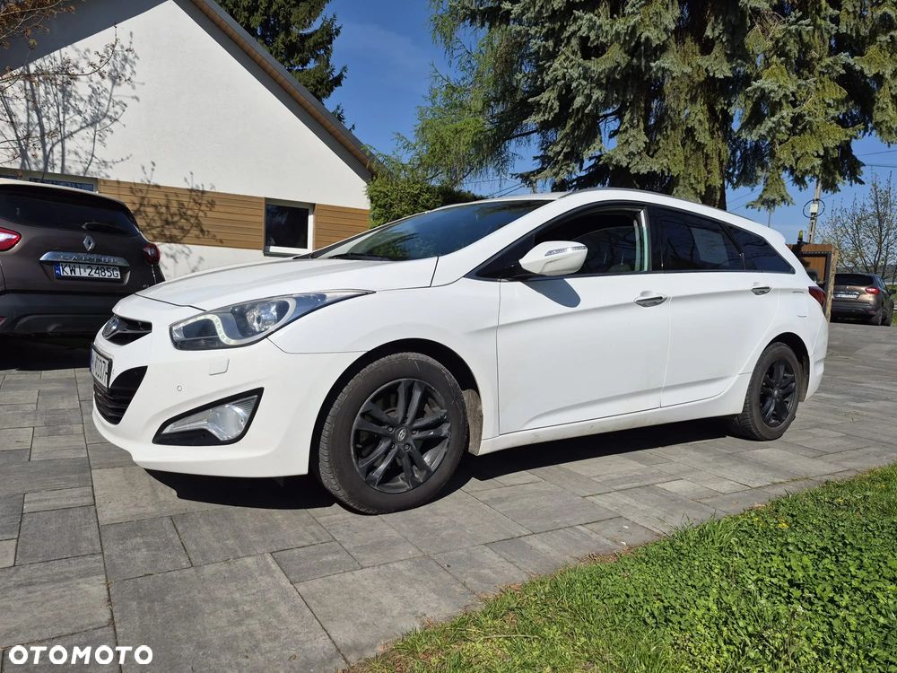 Hyundai i40 Kombi 1.7 CRDi Premium - 3