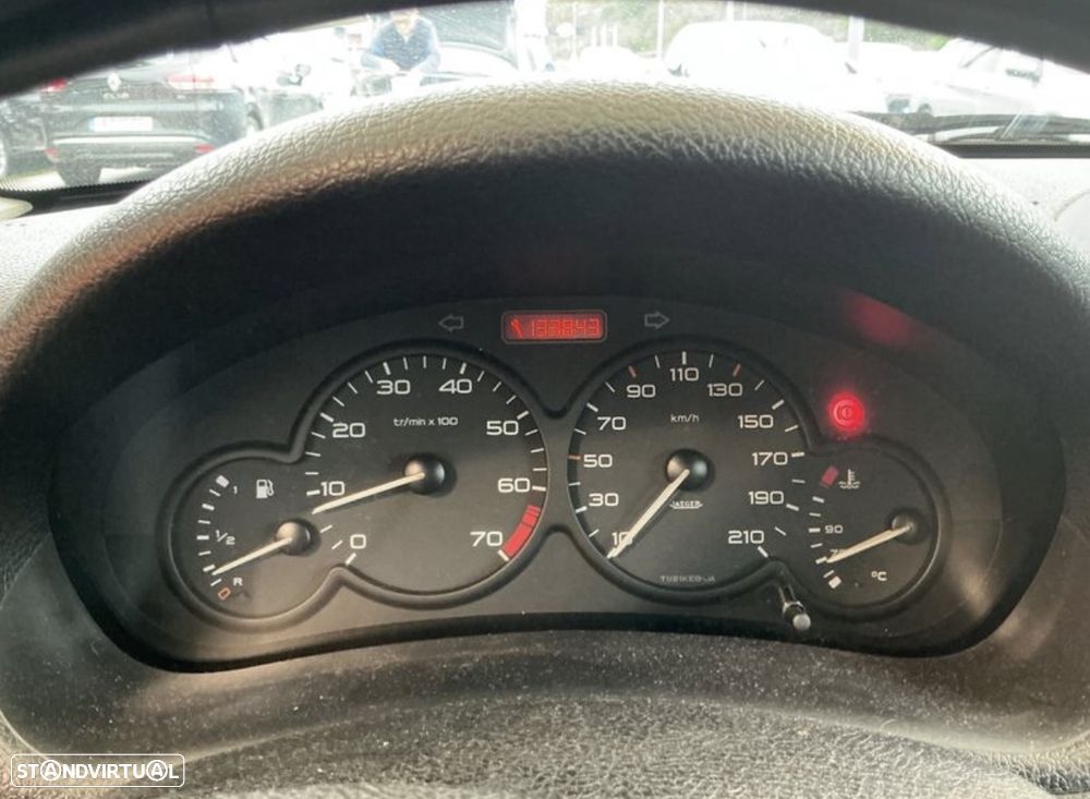 Peugeot 206 1.4 XT - 1