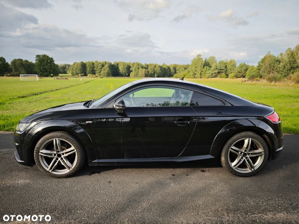 Audi TT Coupé - 10
