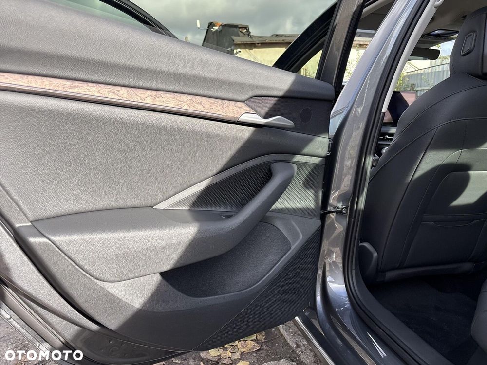 Skoda Superb 1.5 TSI L&K DSG - 34