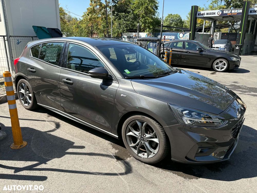 Ford Focus 1.5 EcoBoost ST-Line - 8