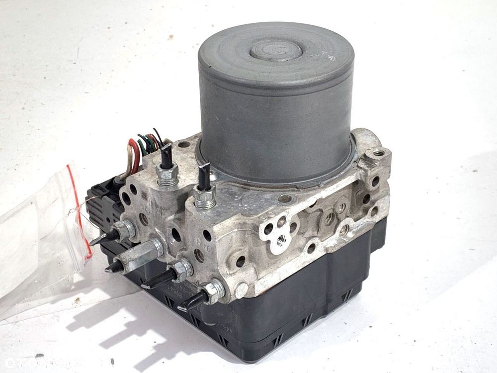 POMPA ABS  LEXUS IS III (_E3_) 2013 - 2022 200t (ASE30) 180 kW [245 KM] benzyna 2015 - 2022 - 1