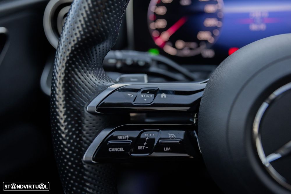 Mercedes-Benz C 220 d AMG Line - 26