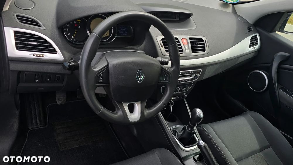 Renault Megane 1.6 16V Luxe Expression - 21