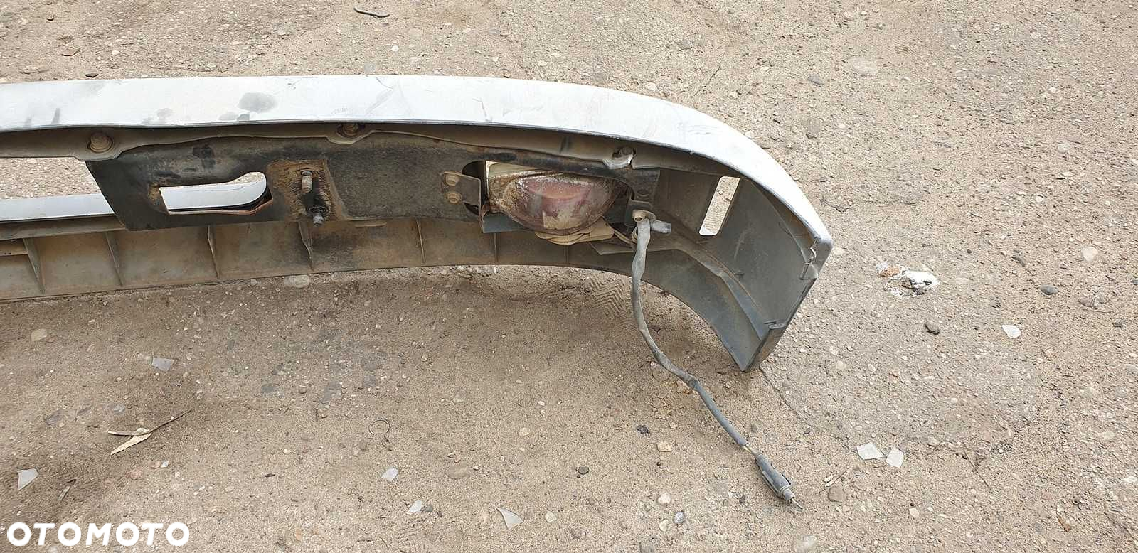 Zderzak Belka Zderzaka Halogeny Mitsubishi Canter 2003 - 4