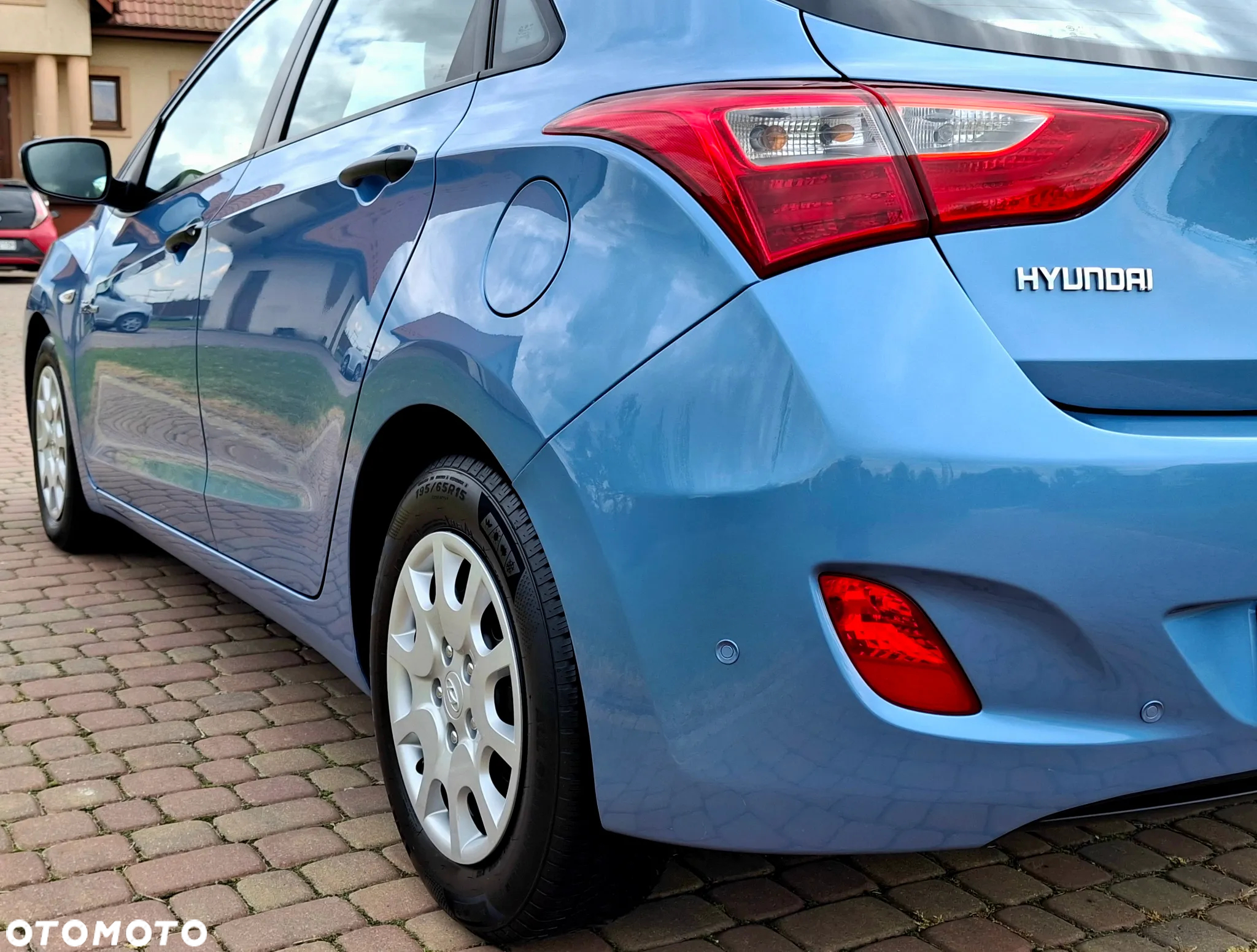 Hyundai i30 1.6 CRDi BlueDrive Premium - 16