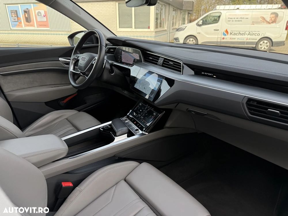 Audi e-tron 55 quattro advanced - 14