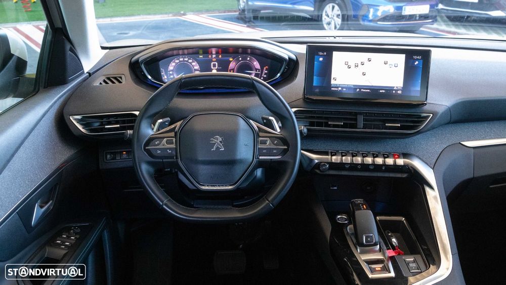 Peugeot 5008 1.5 BlueHDi Allure EAT8 - 5