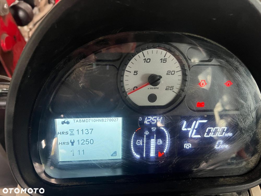 Massey Ferguson 5711 M Dyna4 - 8