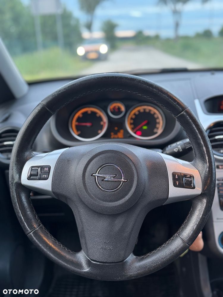Opel Corsa 1.7 CDTI Cosmo - 10