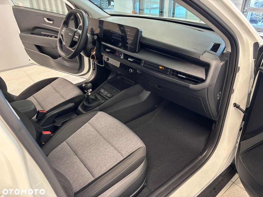 Kia Stonic - 12