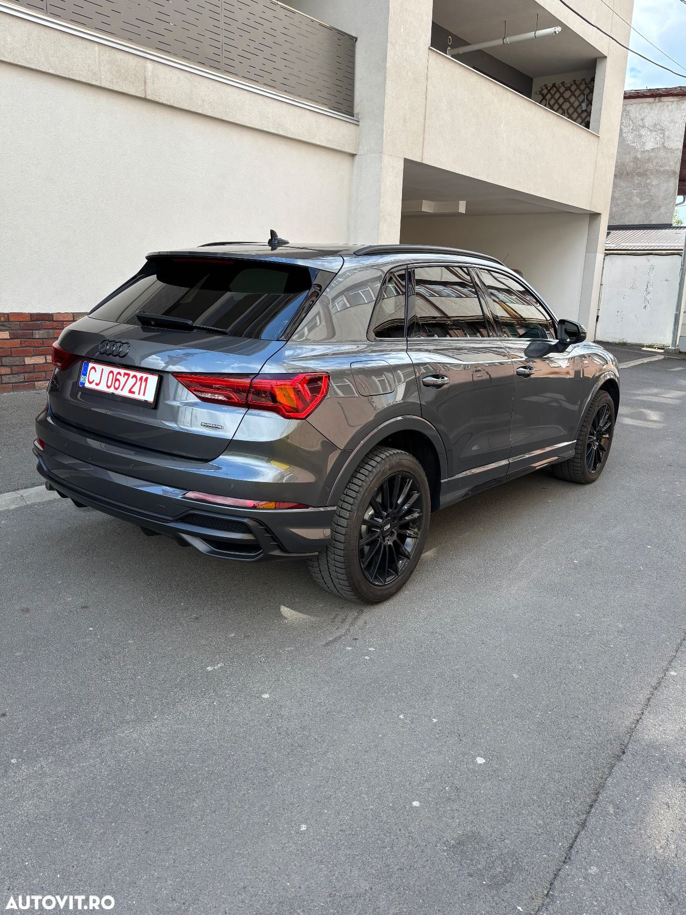 Audi Q3 2.0 45 TFSI S tronic quattro S Line - 2