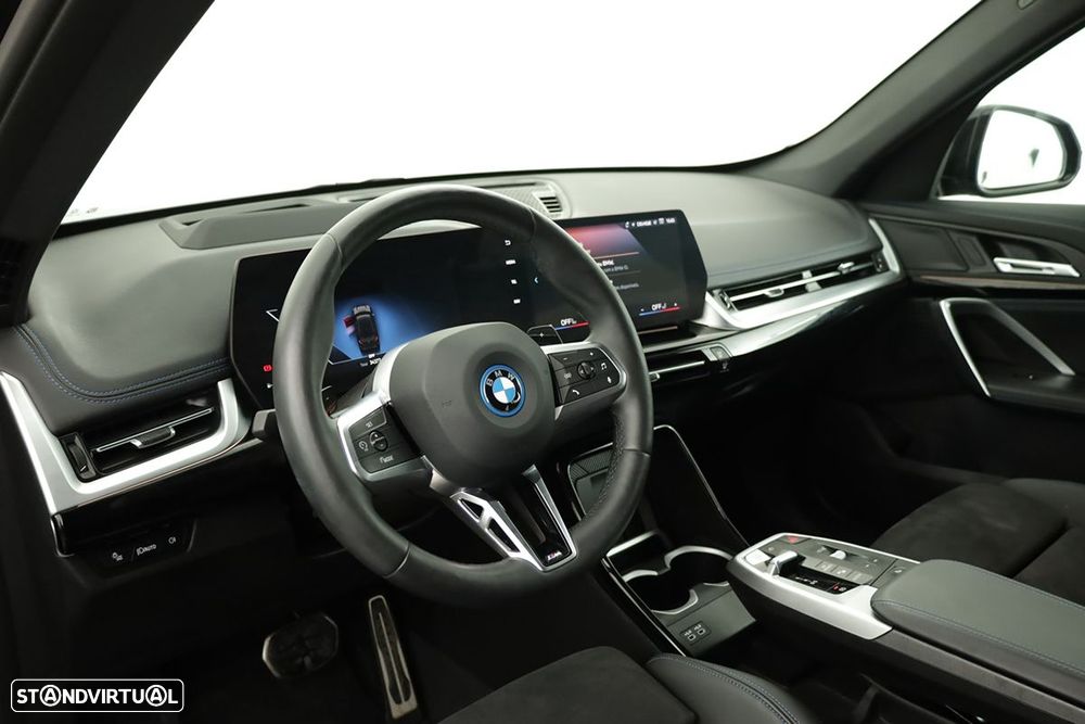 BMW X1 xDrive25e Pack Desportivo M - 8