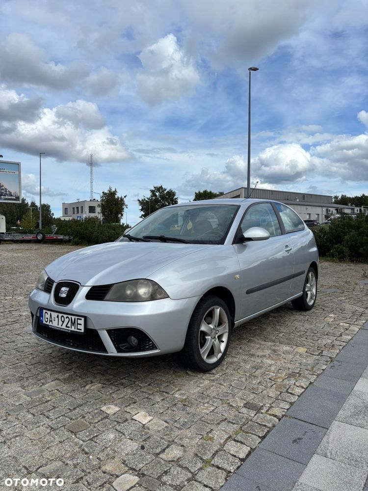 Seat Ibiza SC 1.4 16V Sport - 1