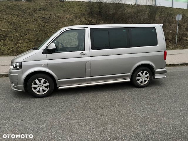 Volkswagen Caravelle - 3